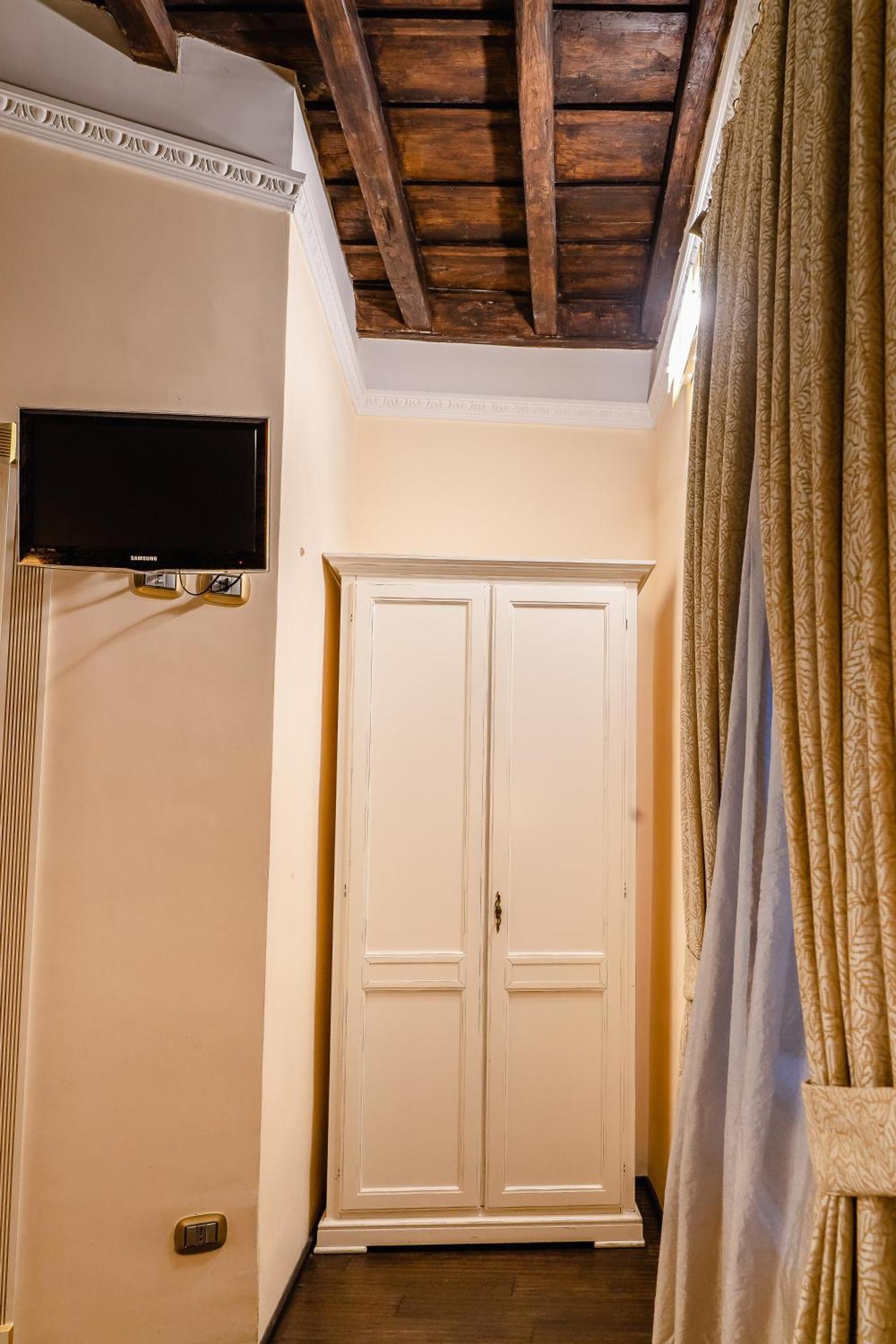 Locanda Del Sole-Roma Piazza Di Spagna Ripetta Phòng bức ảnh